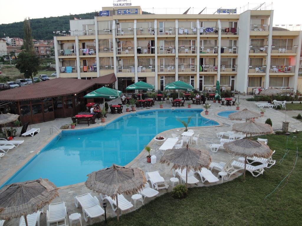 Park Hotel Argo Obzor Dış mekan fotoğraf